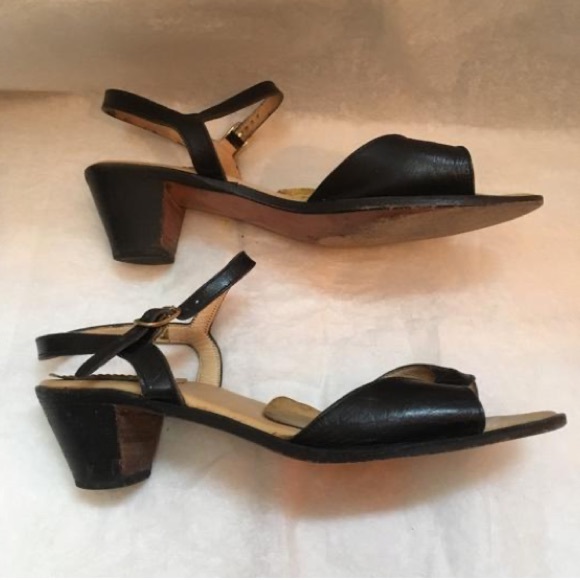 Vintage Maxime Sandals Black Leather Size 7 (37) - Picture 4 of 5